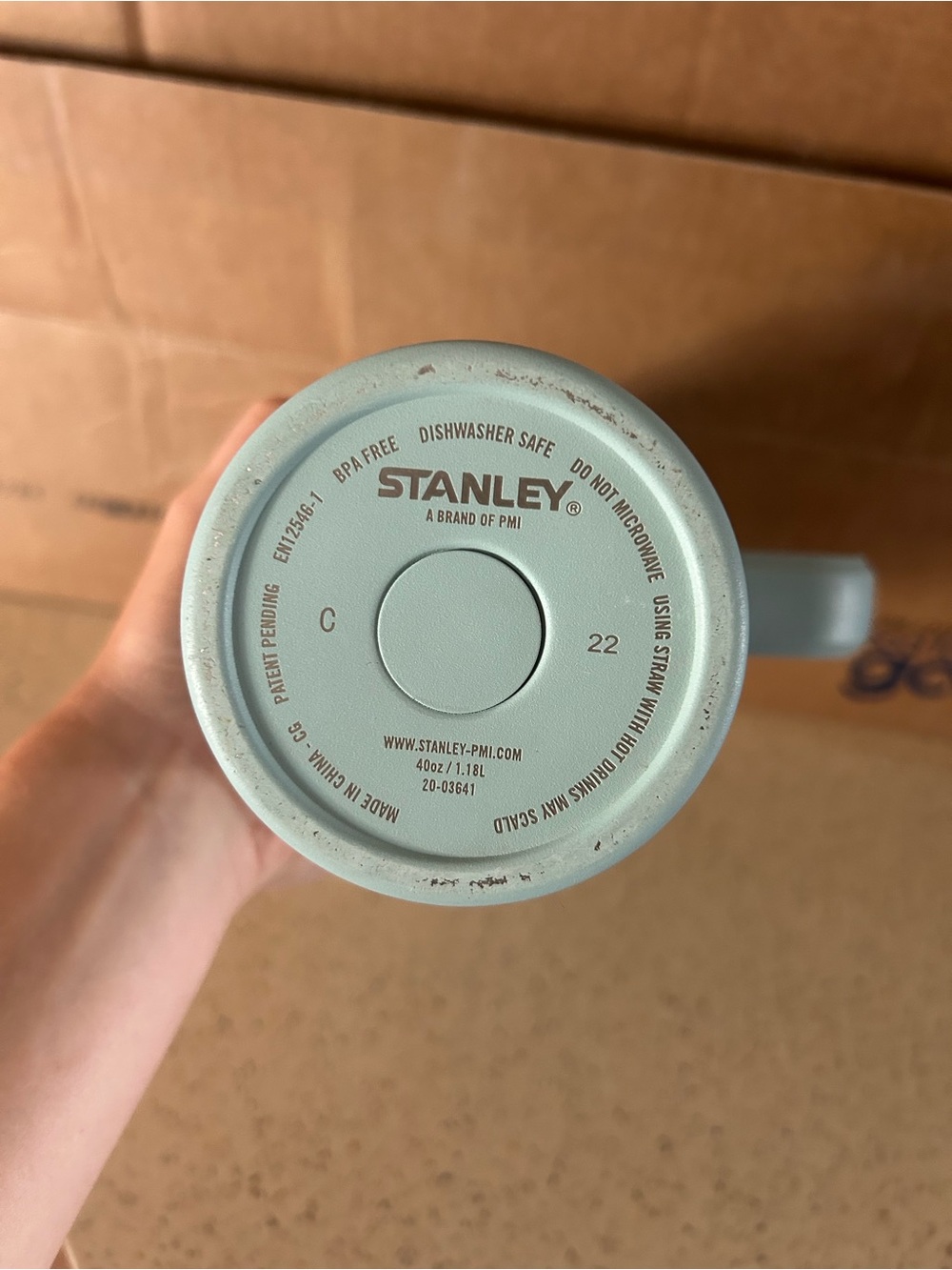 Stanley Seafoam Green Insulated Travel Mug with Handle - Picture 3 of 3
